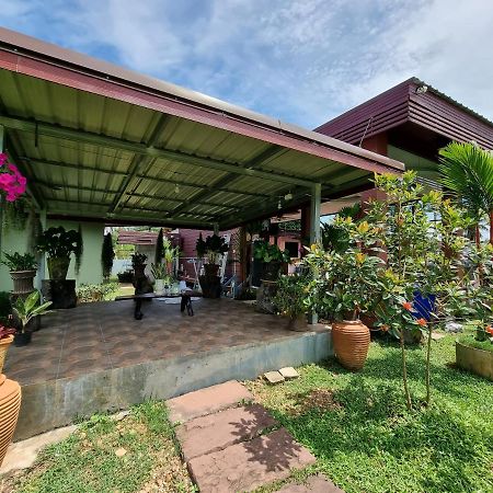Pawarisa Resort Pathio Exterior photo